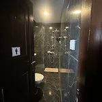 Lord's & Pub 3* אנטליה