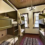 Lords & Pub Szálloda