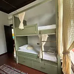 Lords & Pub Szálloda 3*