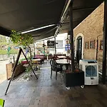 Szálloda Lords & Pub