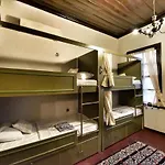 Lord's & Pub Hotel Antalya